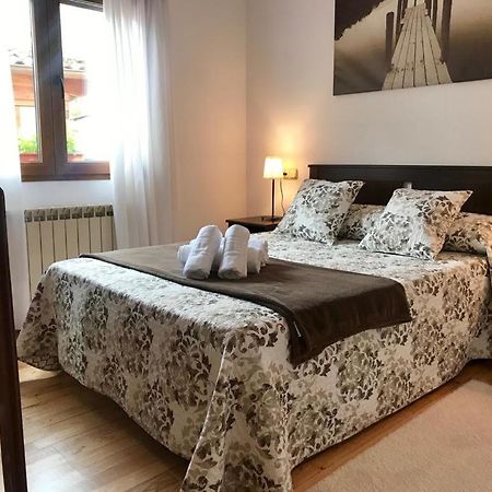 El Barredo Villa Onís Екстериор снимка