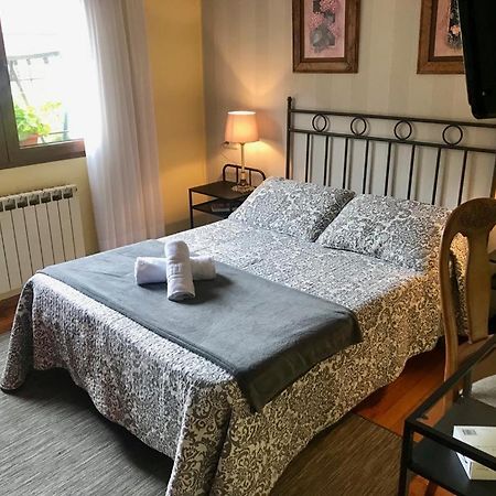 El Barredo Villa Onís Екстериор снимка